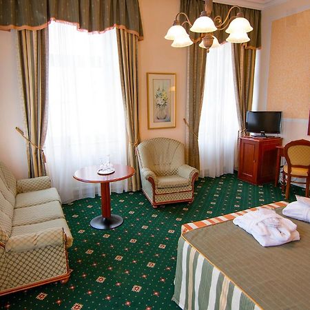 Humboldt Park Hotel & Spa Karlovy Vary Luaran gambar