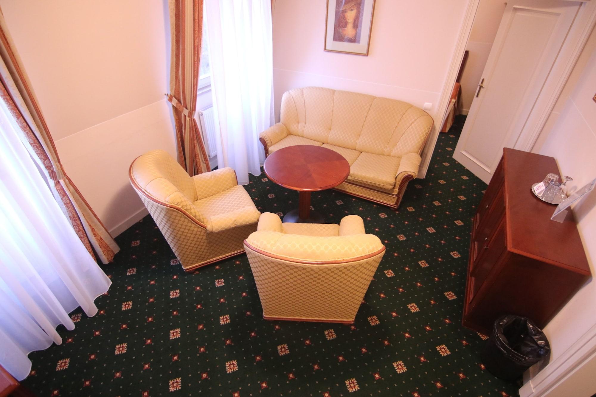 Humboldt Park Hotel & Spa Karlovy Vary Luaran gambar