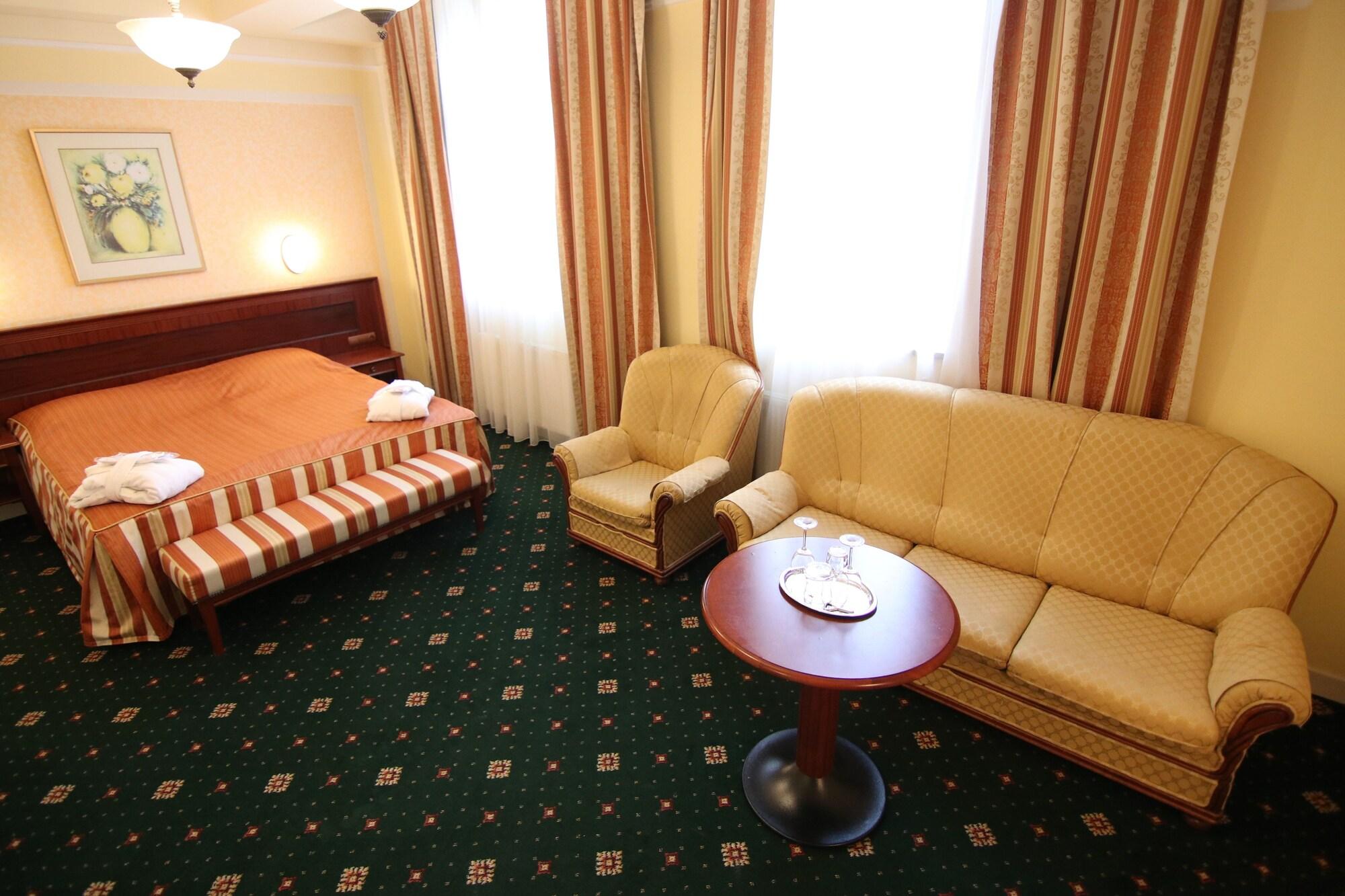 Humboldt Park Hotel & Spa Karlovy Vary Luaran gambar